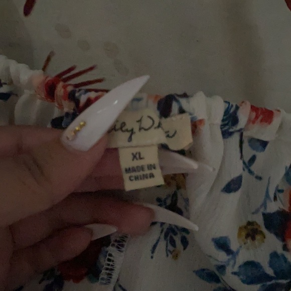 Top/shirt - Picture 3 of 3